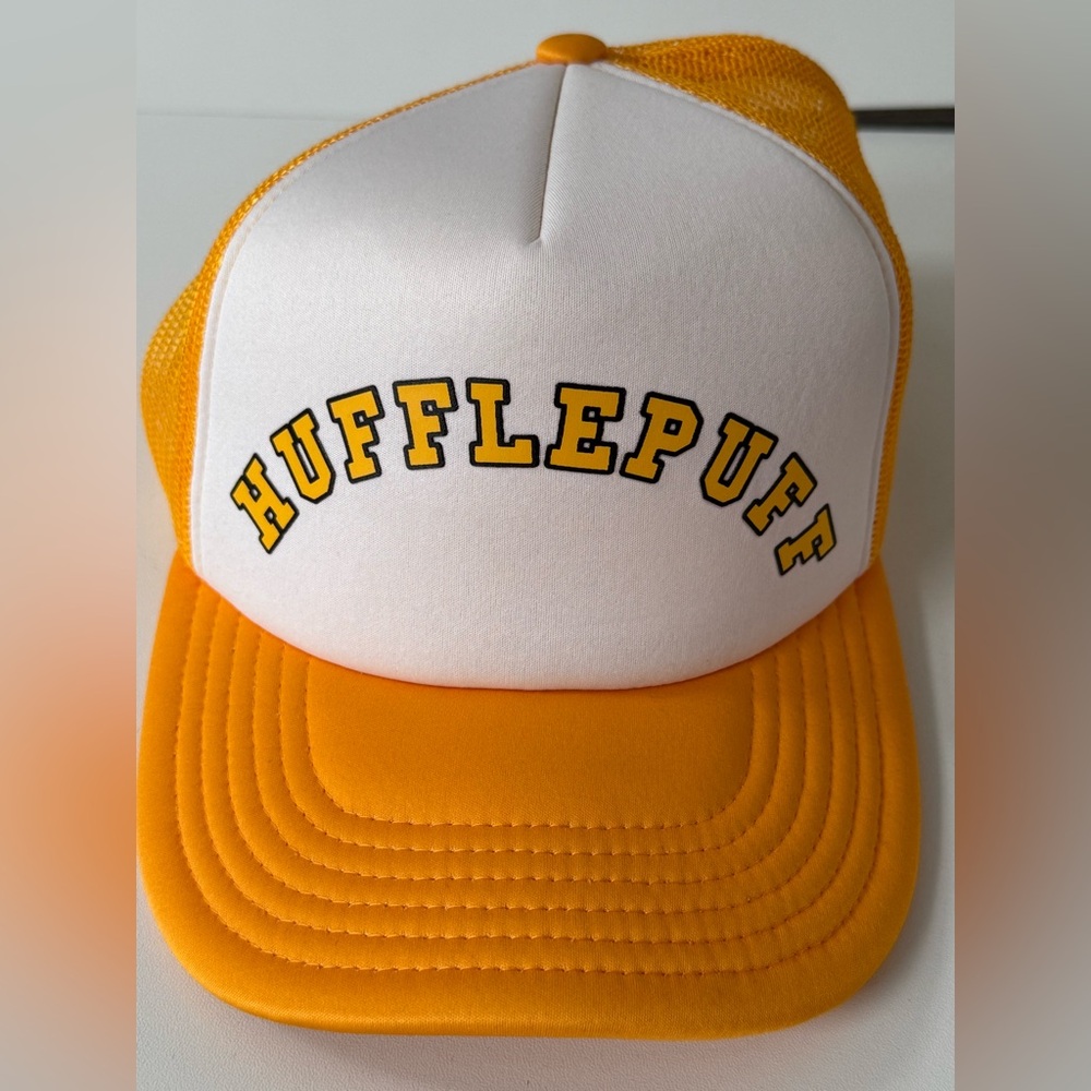 Hufflepuff Harry Potter snap back hat